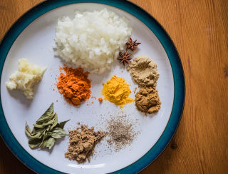 How to Prepare Spices for Cooking