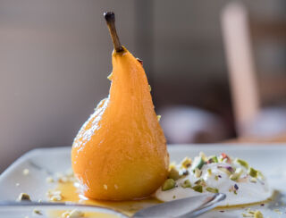 Spiced Poached Pears 